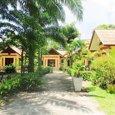 Happiness Resort Bankhlongheng Kültér fotó